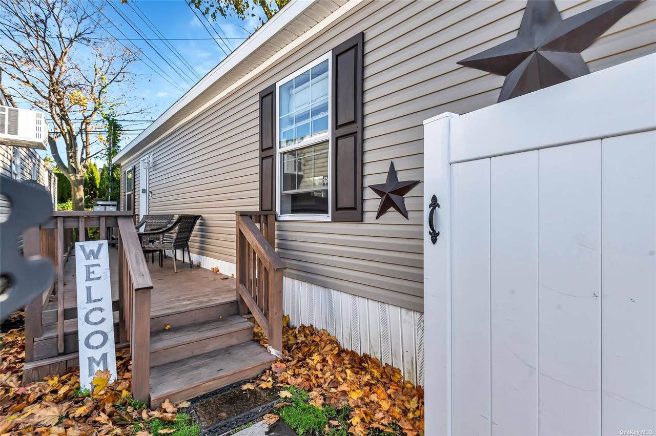 150 Main - Photo 1