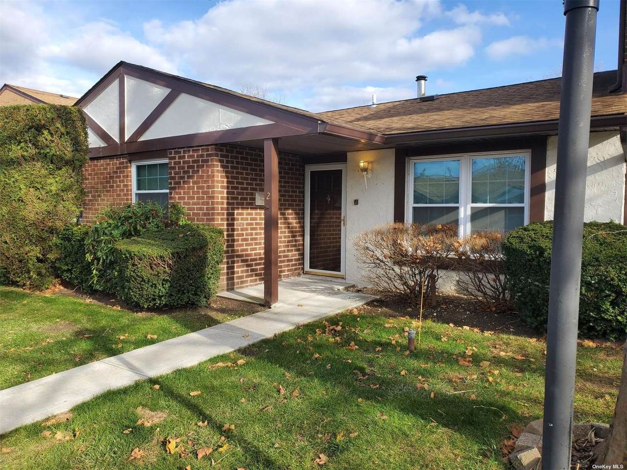 2 Oak Park - Photo 1