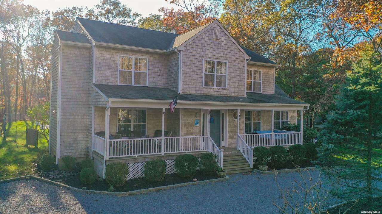 8 Winterberry Lane - Photo 1