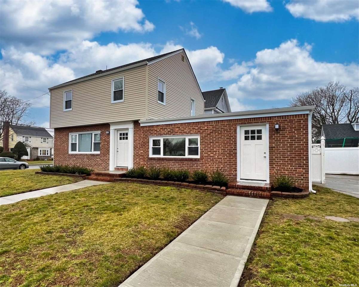 195 Crowell Street - Photo 1