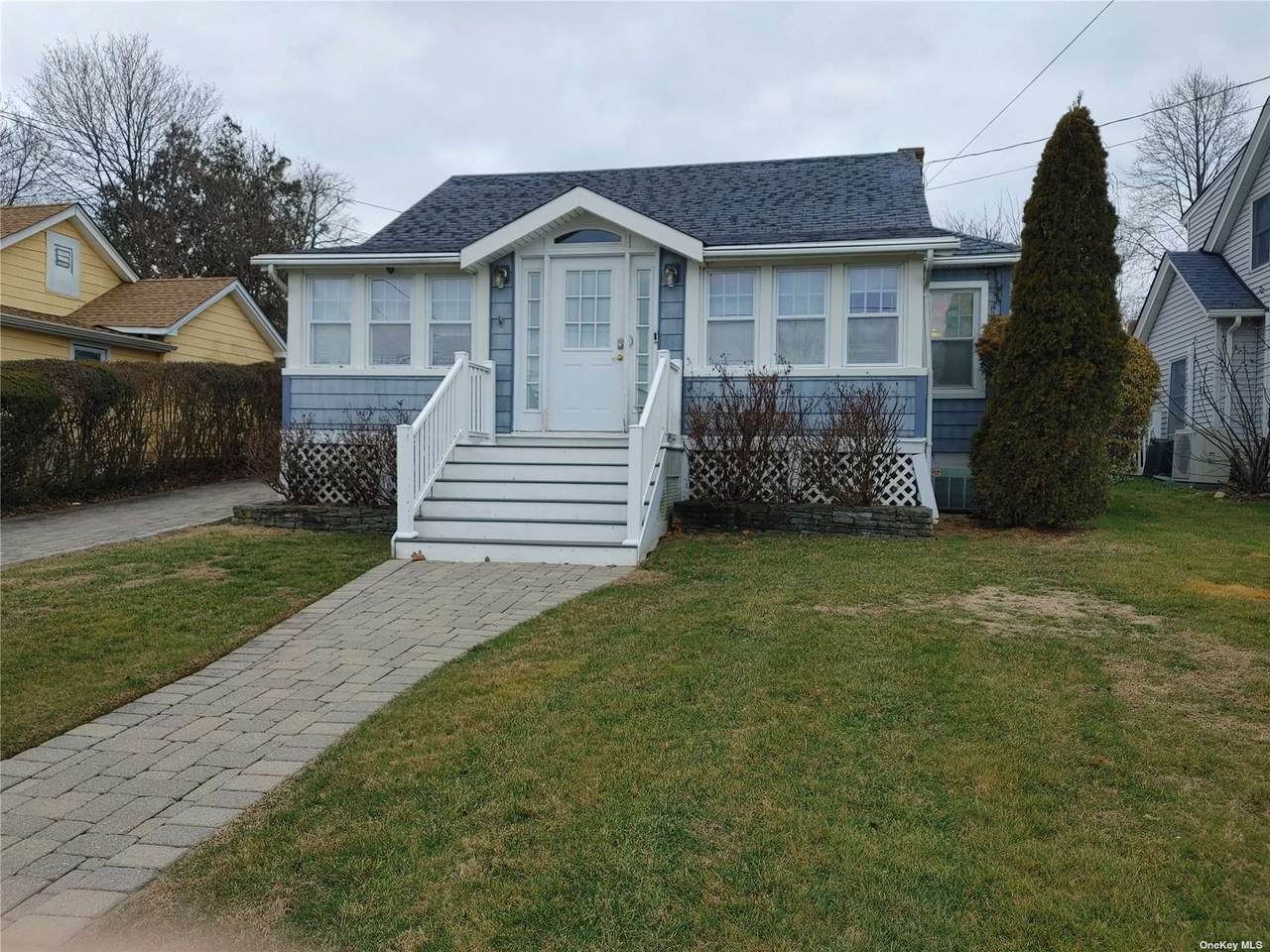 20 Hillside Avenue - Photo 1