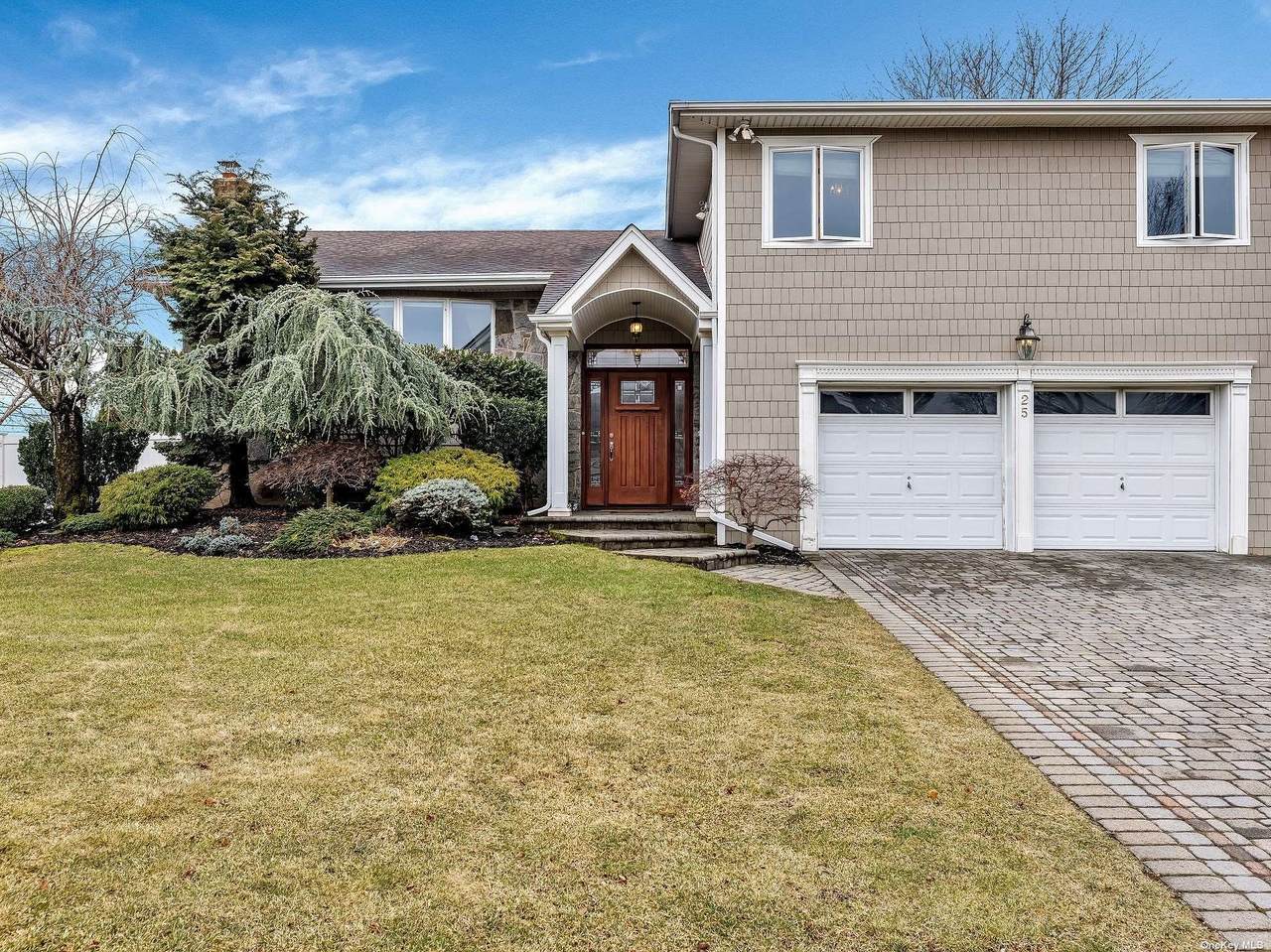 25 Tioga Drive - Photo 1