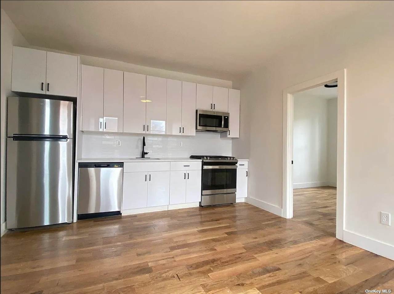 34-32 33rd Street - Photo 1