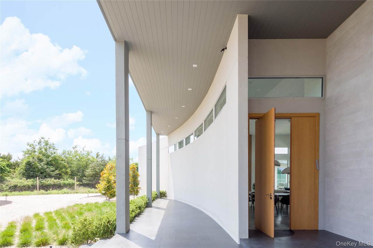 15105 Oregon - Photo 1