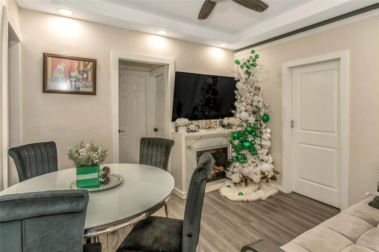 1383 Plimpton Avenue - Photo 1