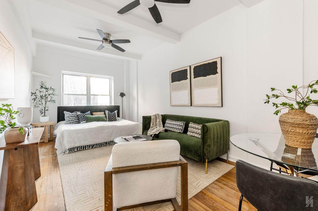 39-30 52nd Street - Photo 1