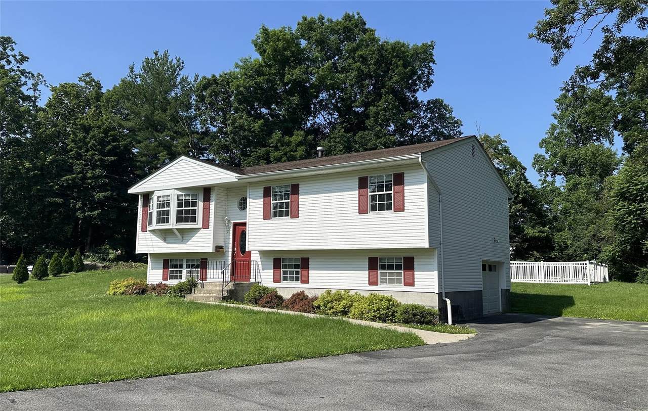 27 Rose Hill Park - Photo 1
