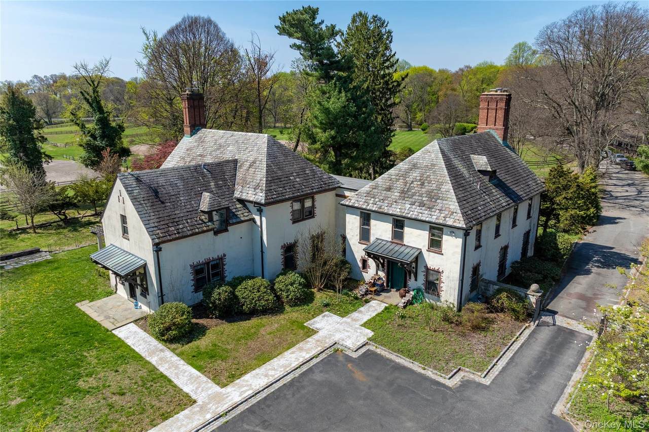 203 Store Hill Road - Photo 1