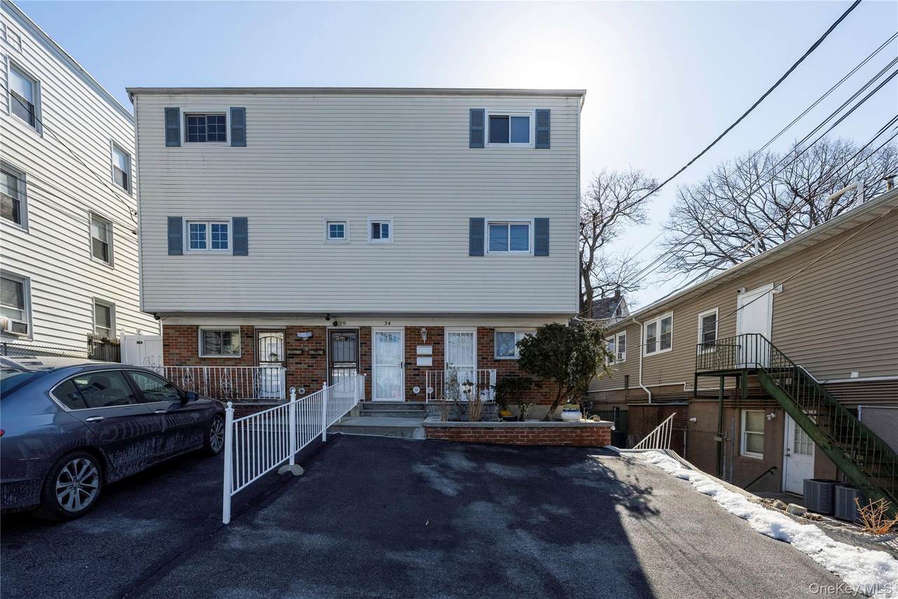 34 Lockwood Avenue - Photo 1