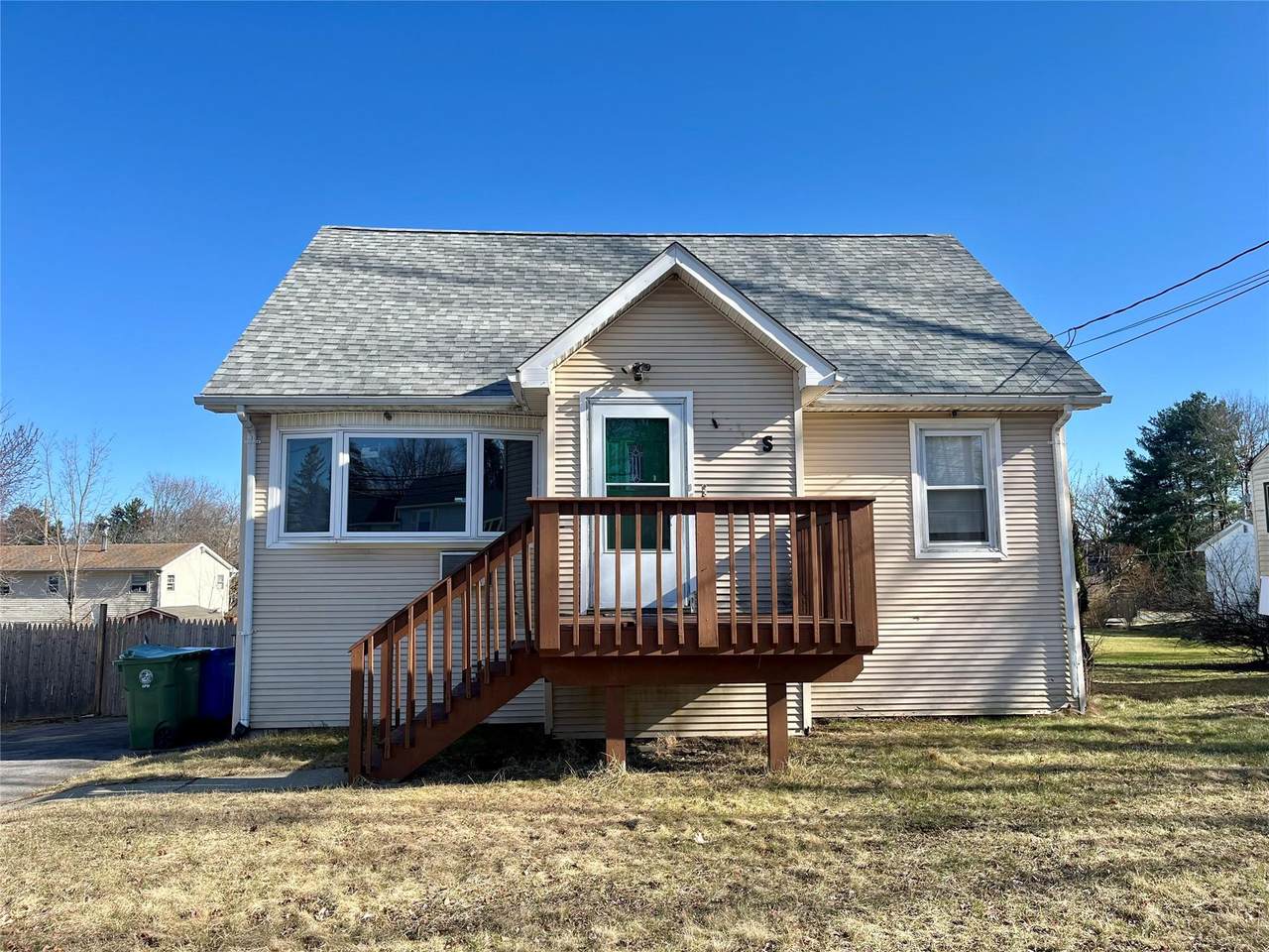 303 Wawayanda Avenue - Photo 1