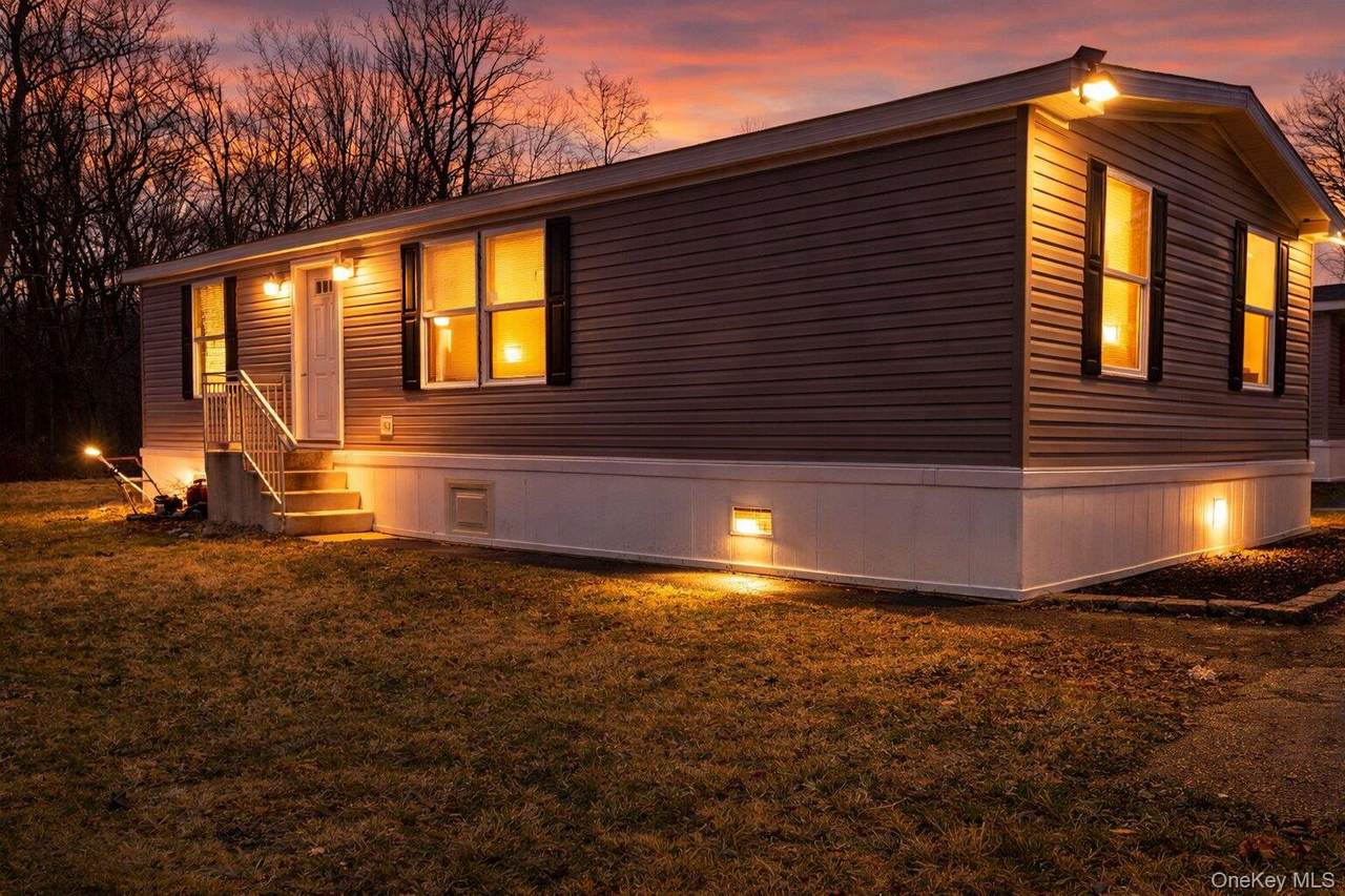 20 Shore Lane - Photo 1