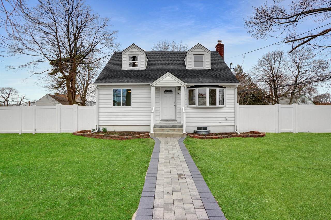 10 East Street - Photo 1