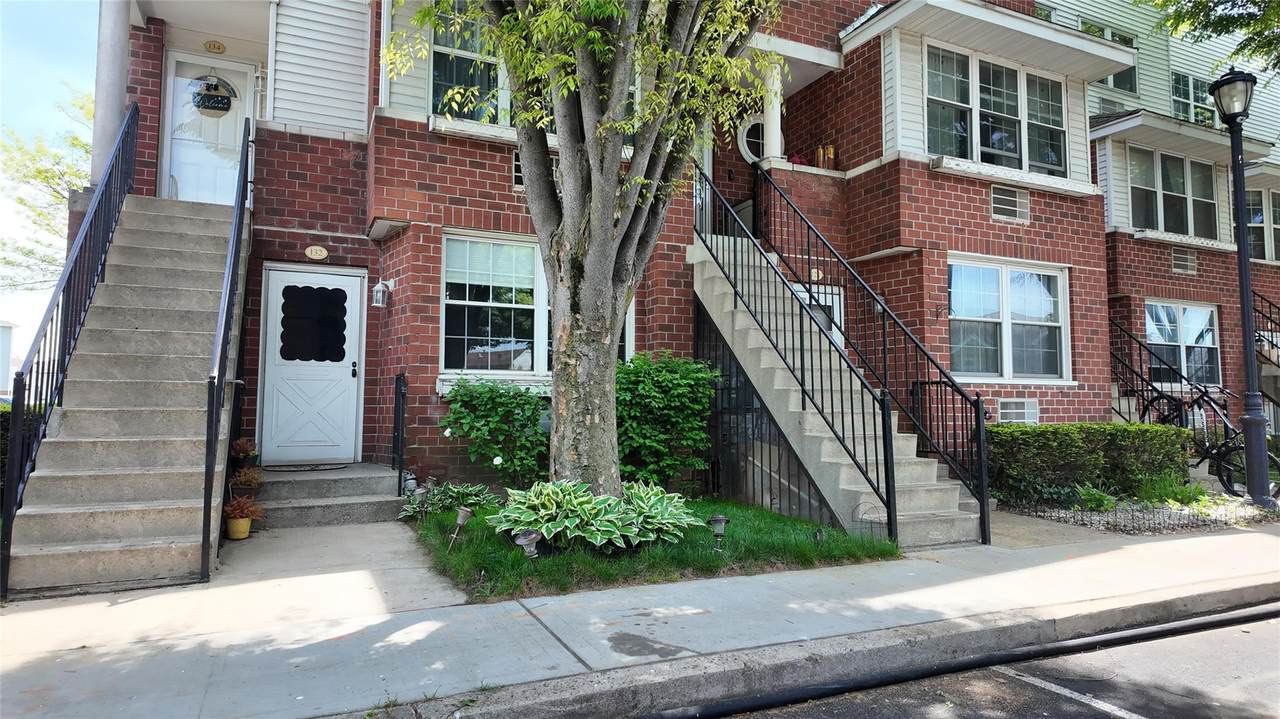 132 Sunset Boulevard - Photo 1