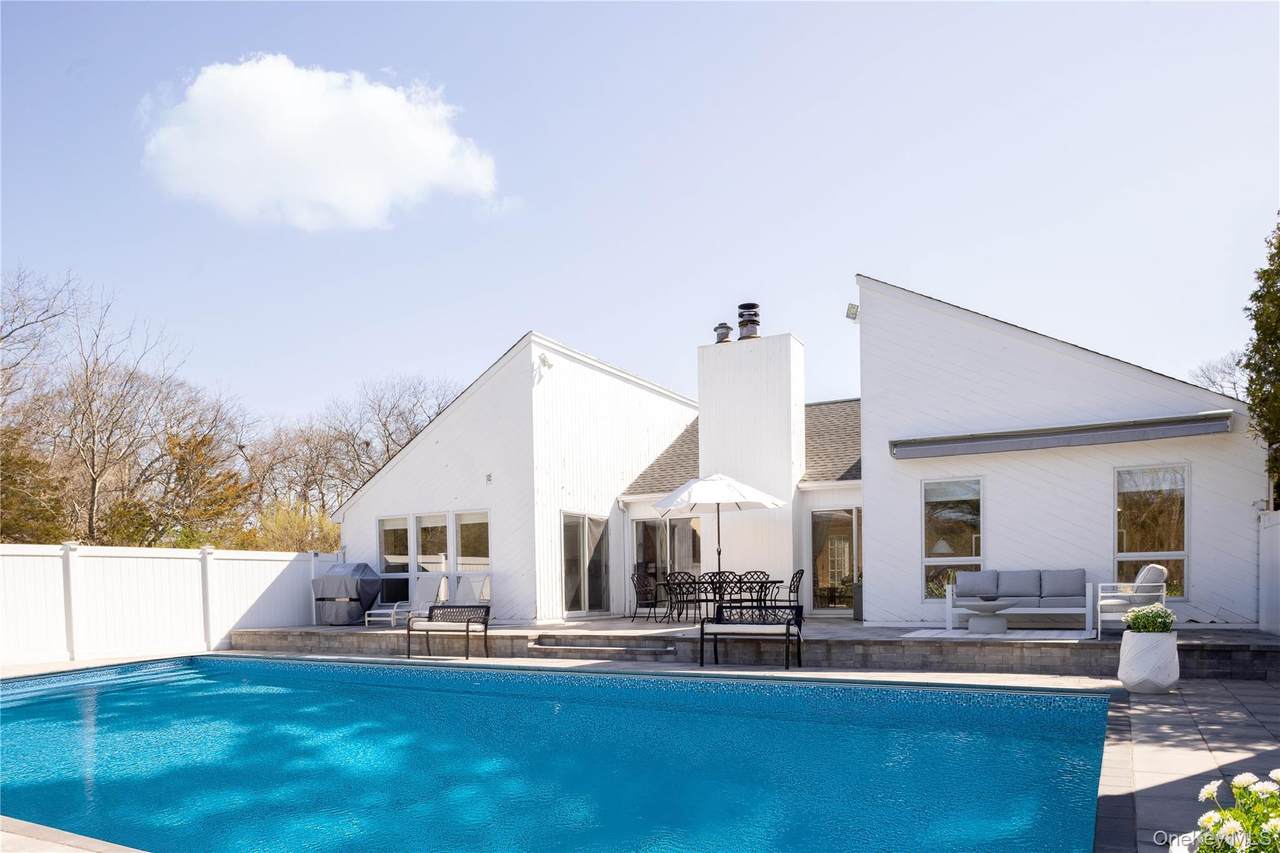 3 Clay Pit Road - Photo 1