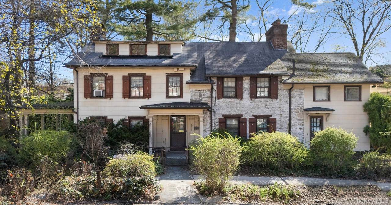 5122 Post Road - Photo 1