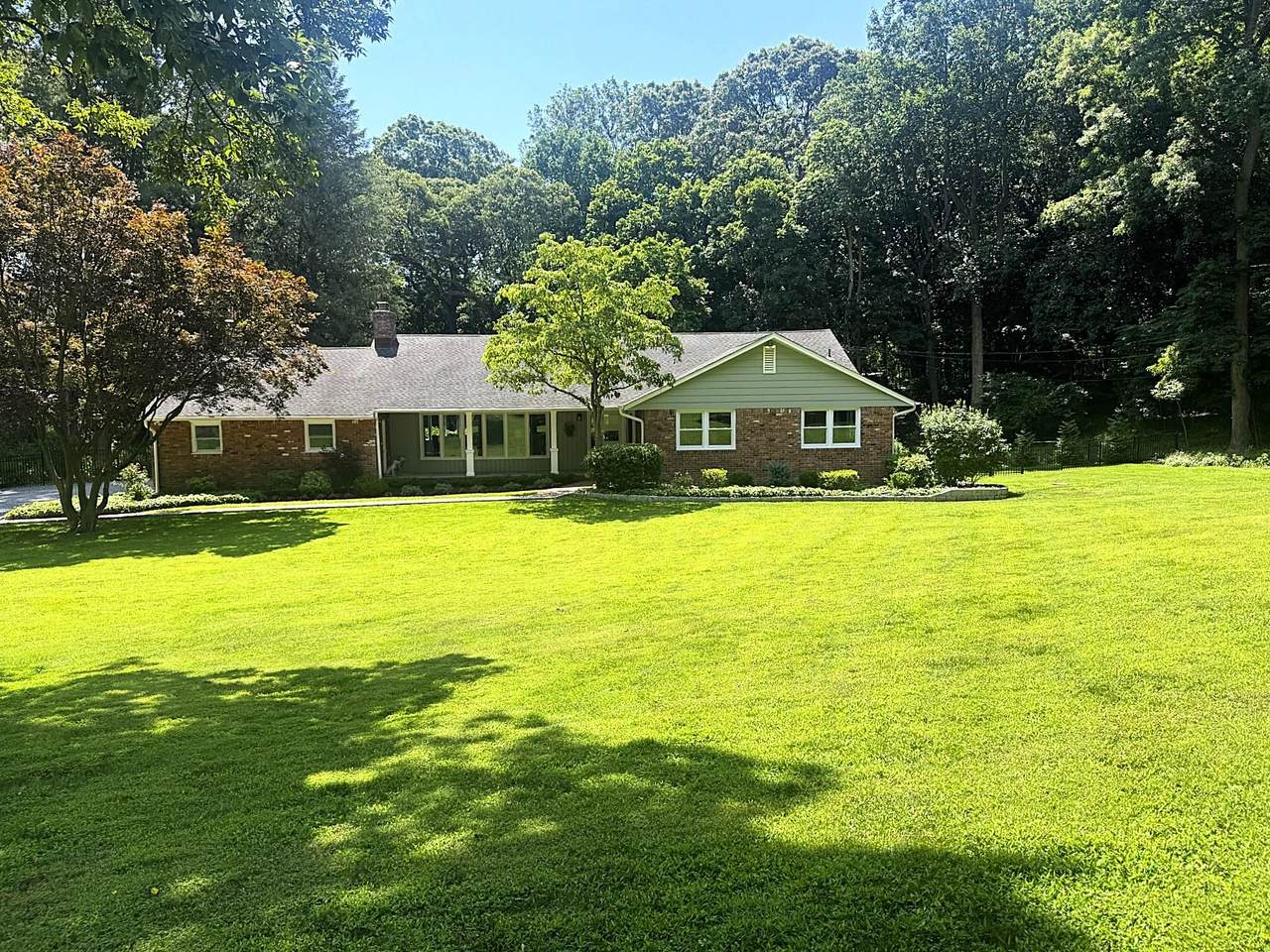 41 Harbor Hill Drive - Photo 1