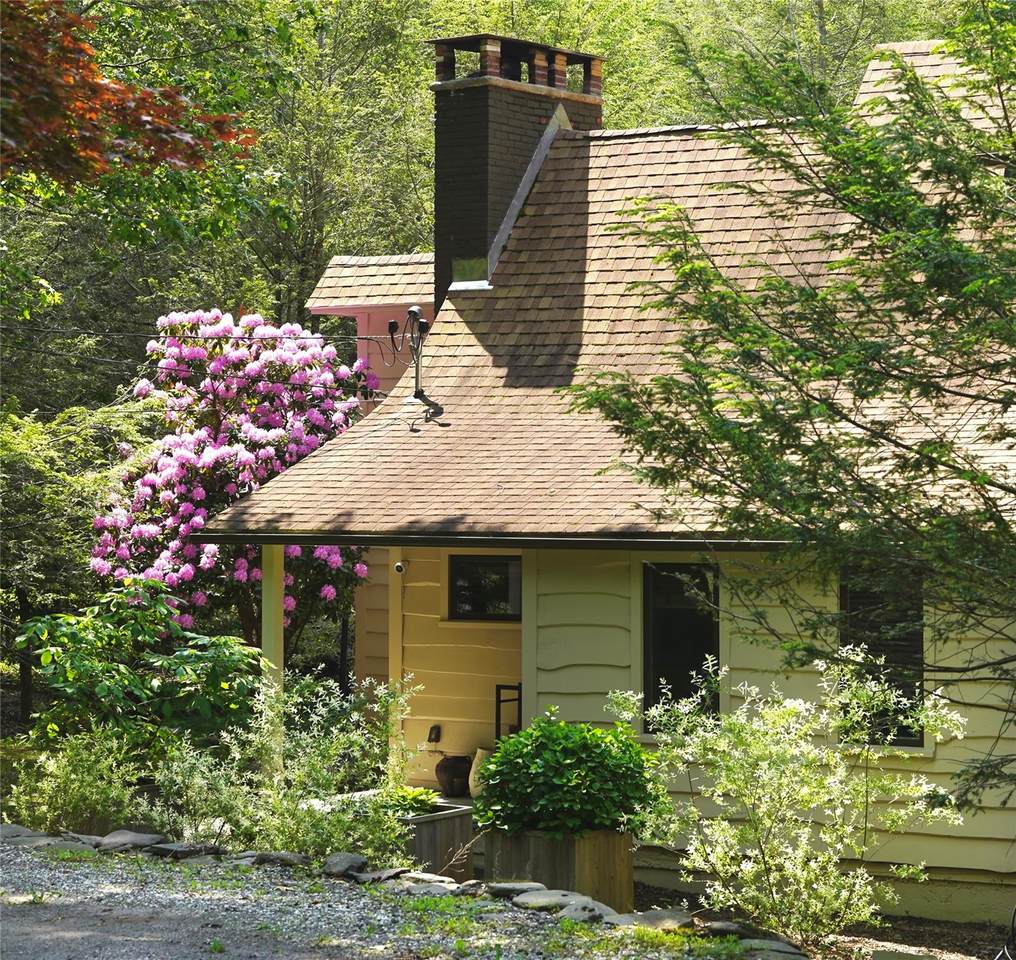 241 Silver Hollow Road - Photo 1