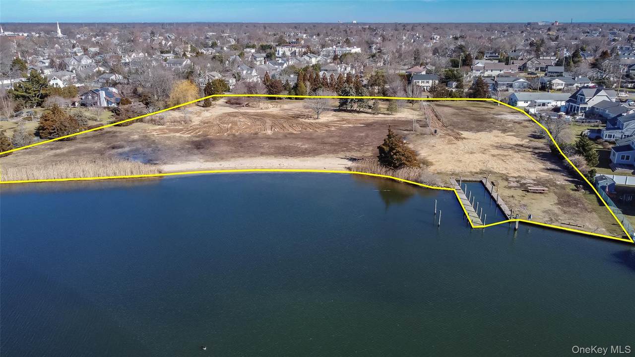 66 Cedar Lane - Photo 1