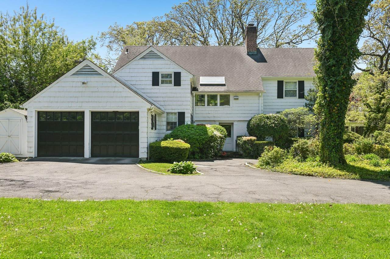 190 Pond Crossing - Photo 1