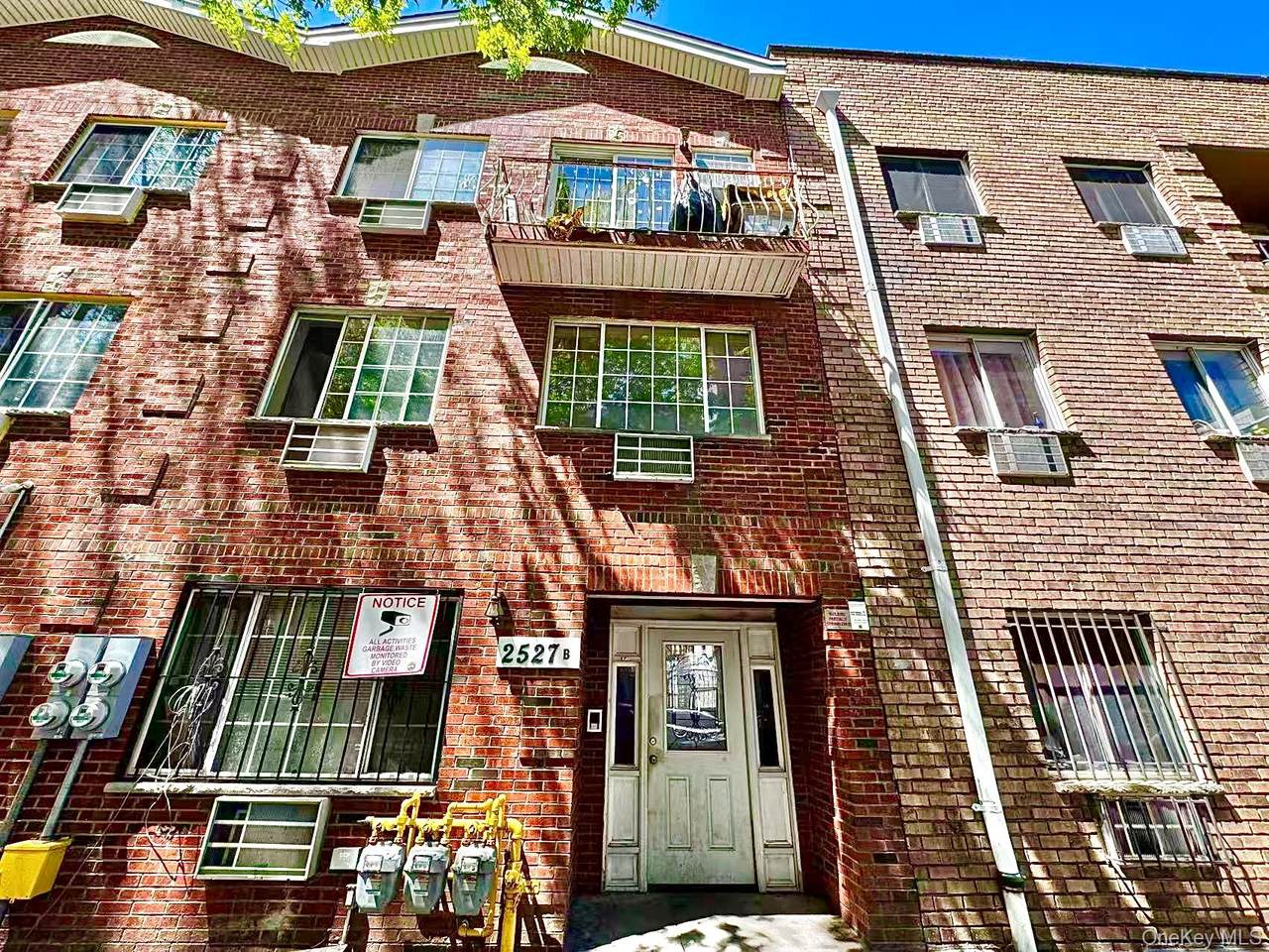 2527B Frisby Avenue - Photo 1