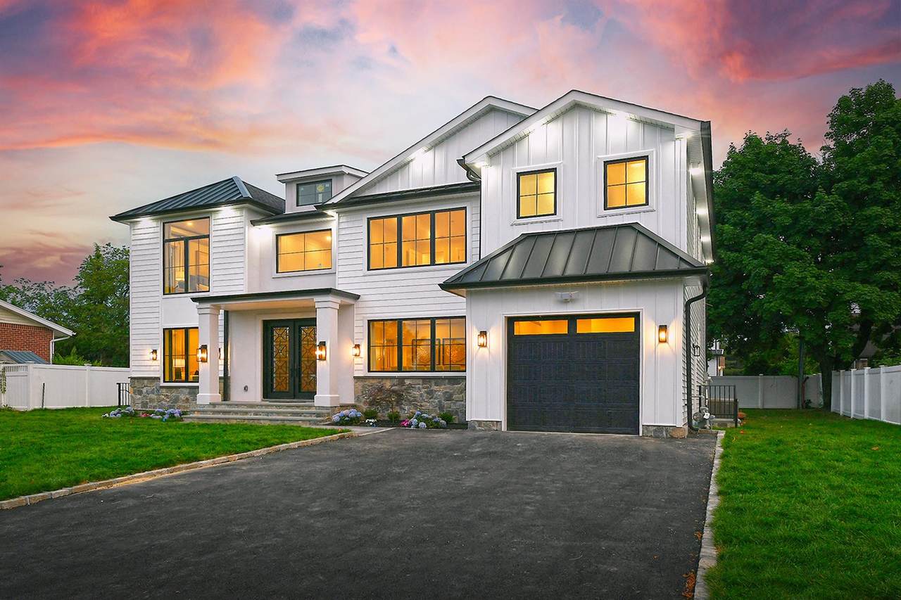 7 Westchester Avenue - Photo 1