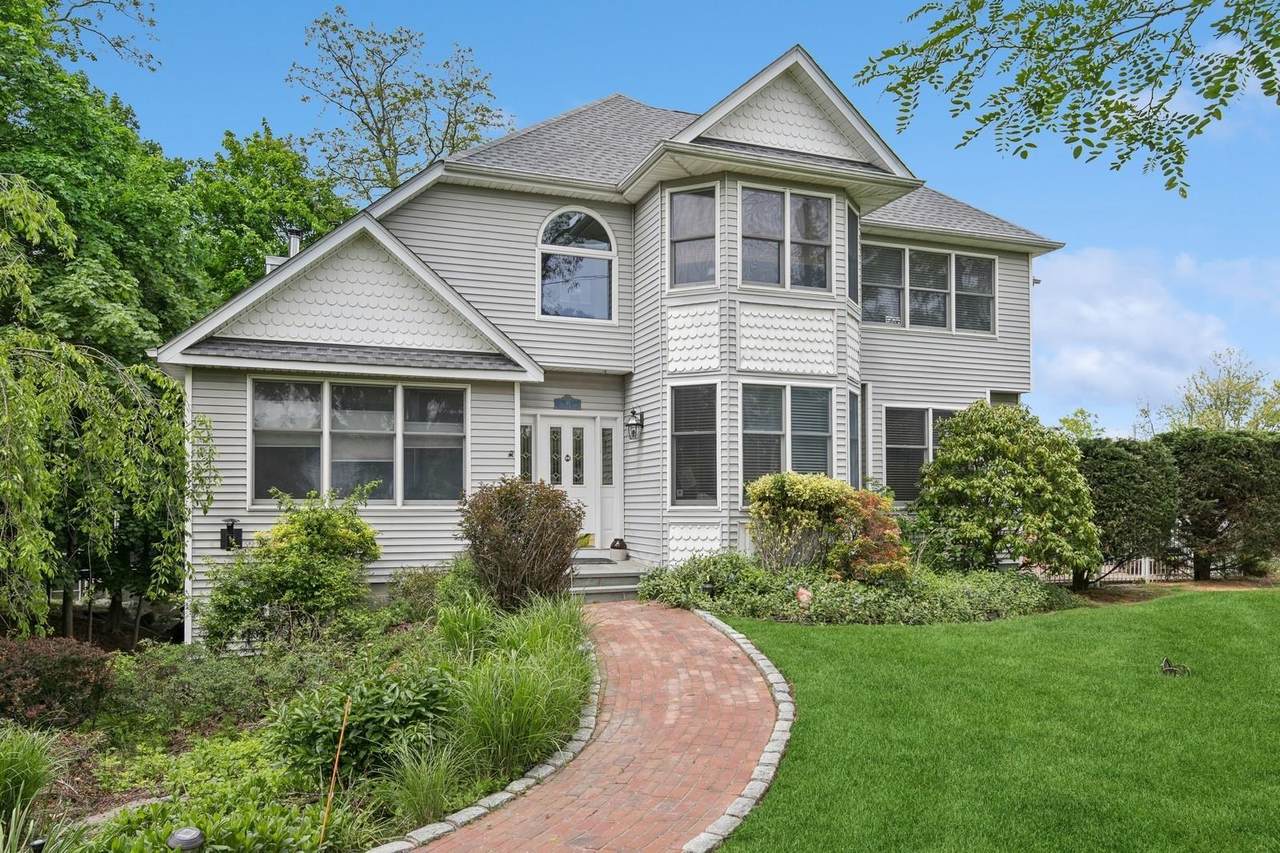 91 Soundview Drive - Photo 1