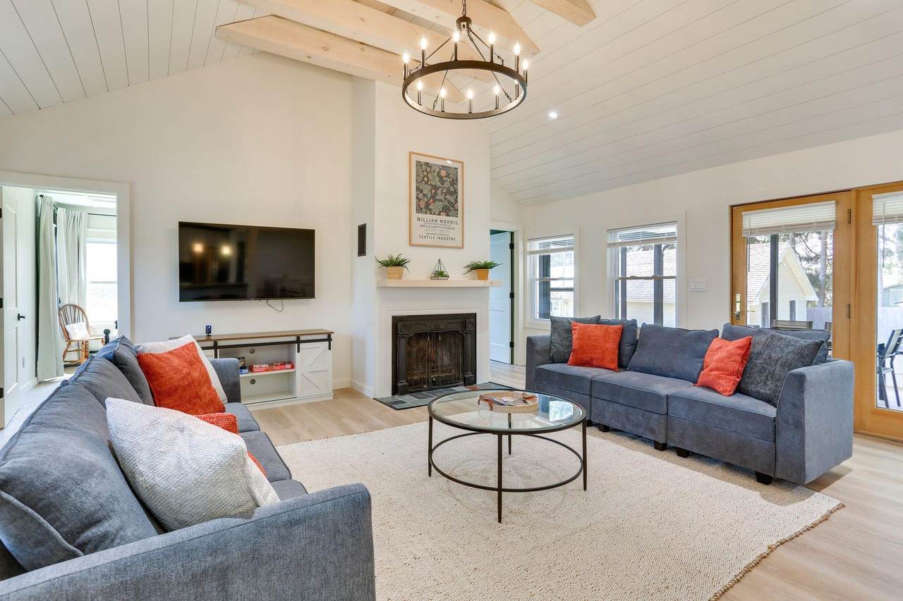 1037 Lake Shore Drive - Photo 1