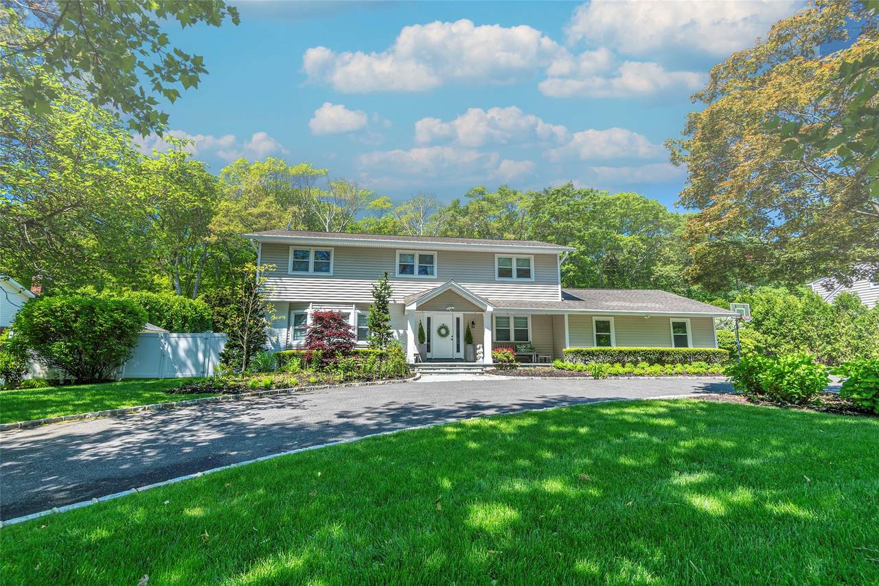 21 Grayon Drive - Photo 1