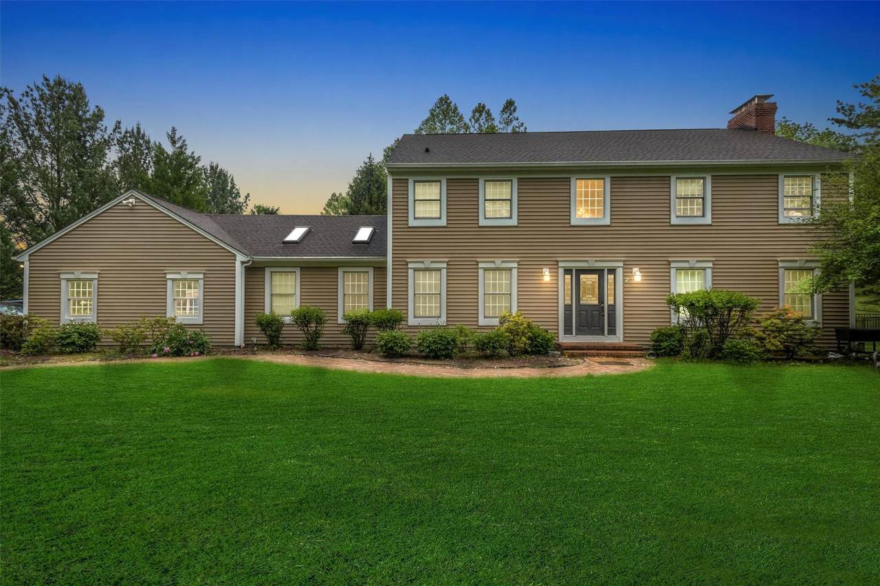 150 Cedar Avenue - Photo 1