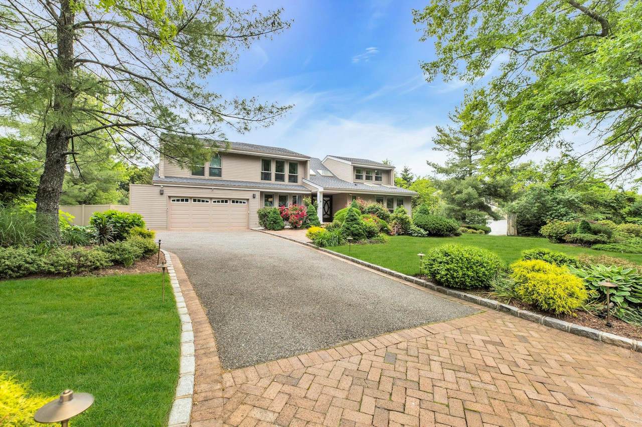 9 Hill & Tree Court - Photo 1