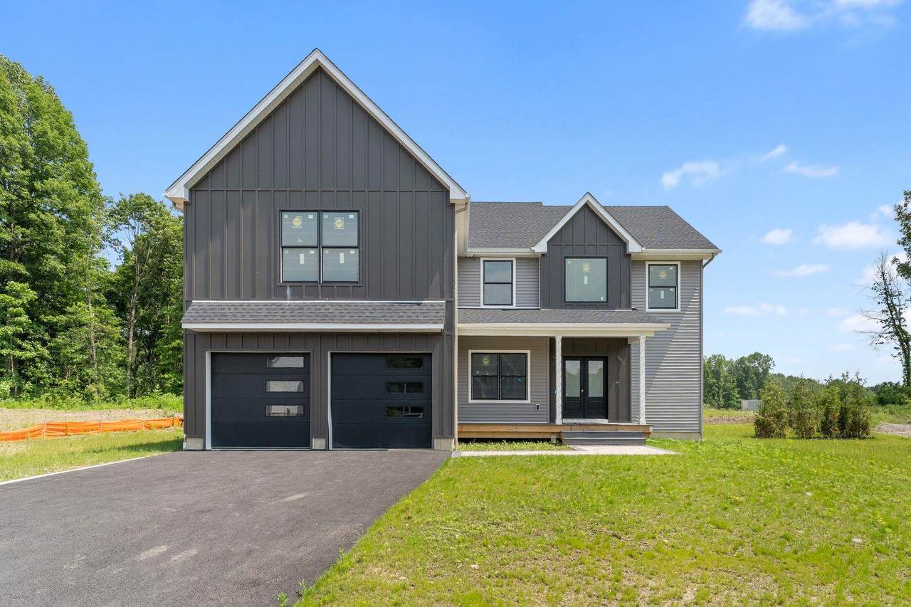 2 Rustic Dr - Photo 1