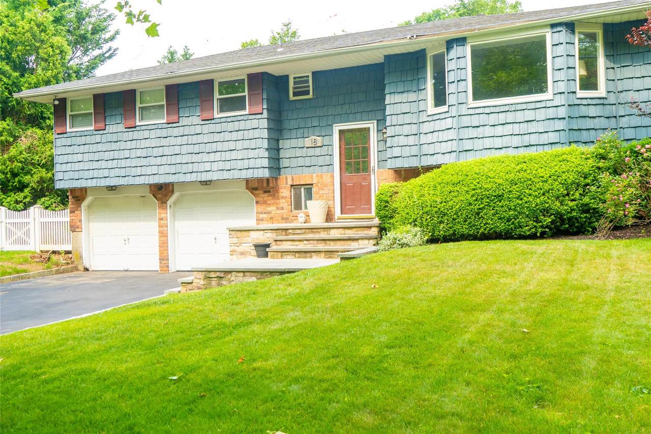 18 Butterfield Drive - Photo 1