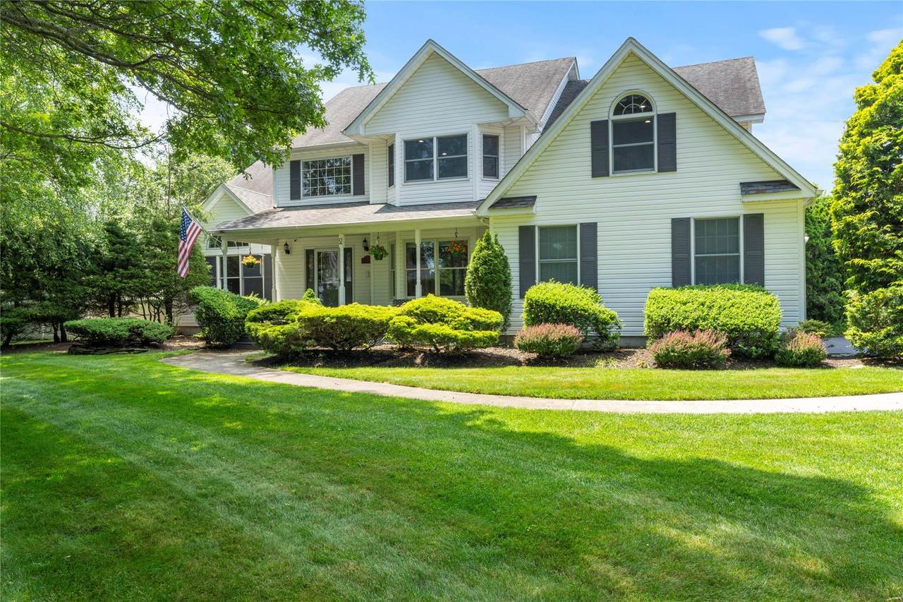 2 Old Brookville Court - Photo 1