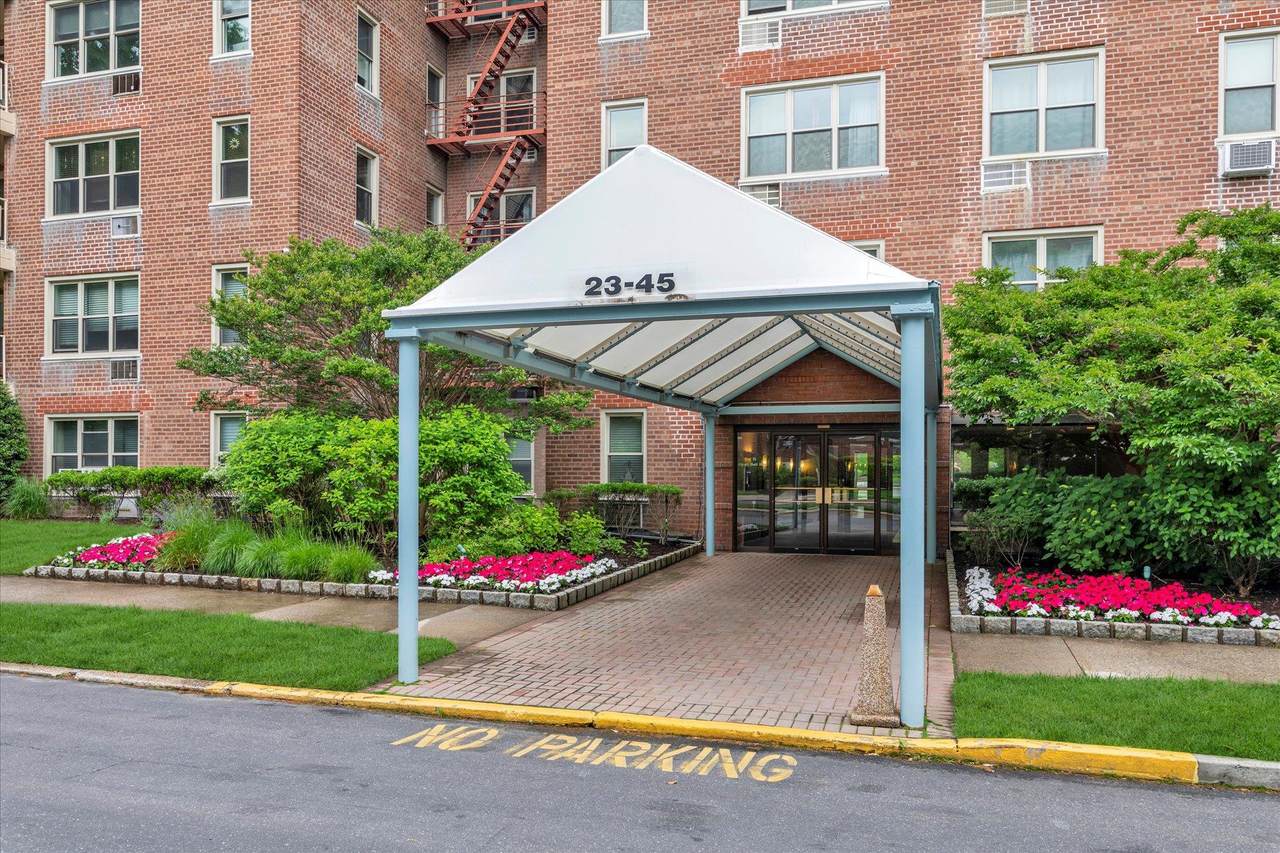 23-45 Bell Boulevard - Photo 1