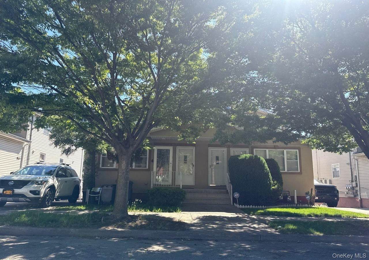 140-33 Coombs Street - Photo 1