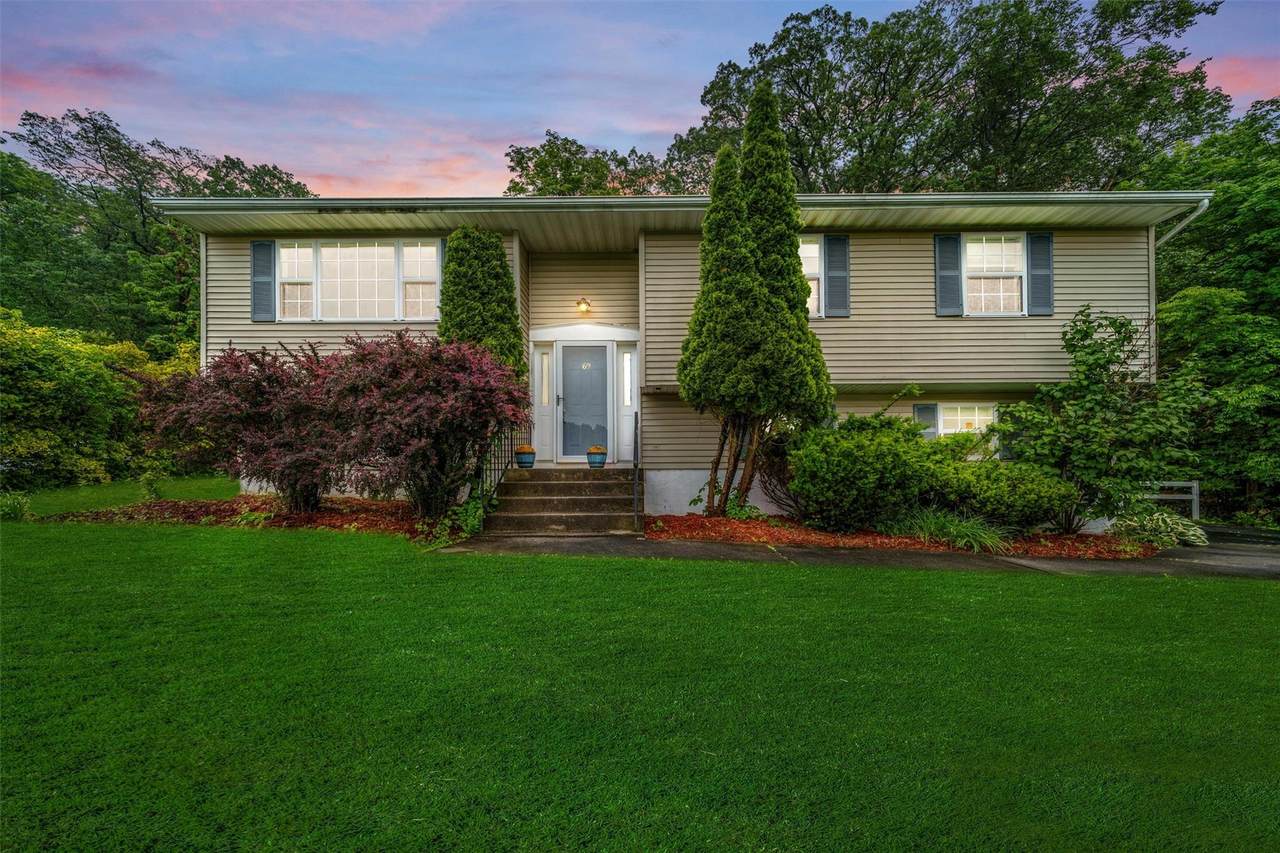 69 Saratoga Road - Photo 1