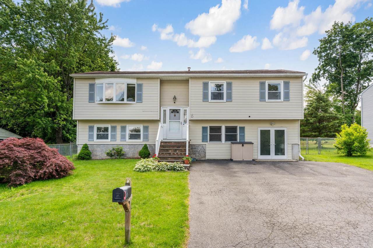67 Keats Drive - Photo 1