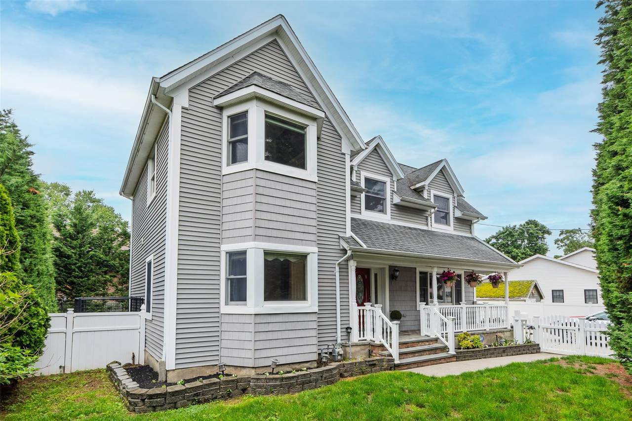 7 Cottage Place - Photo 1