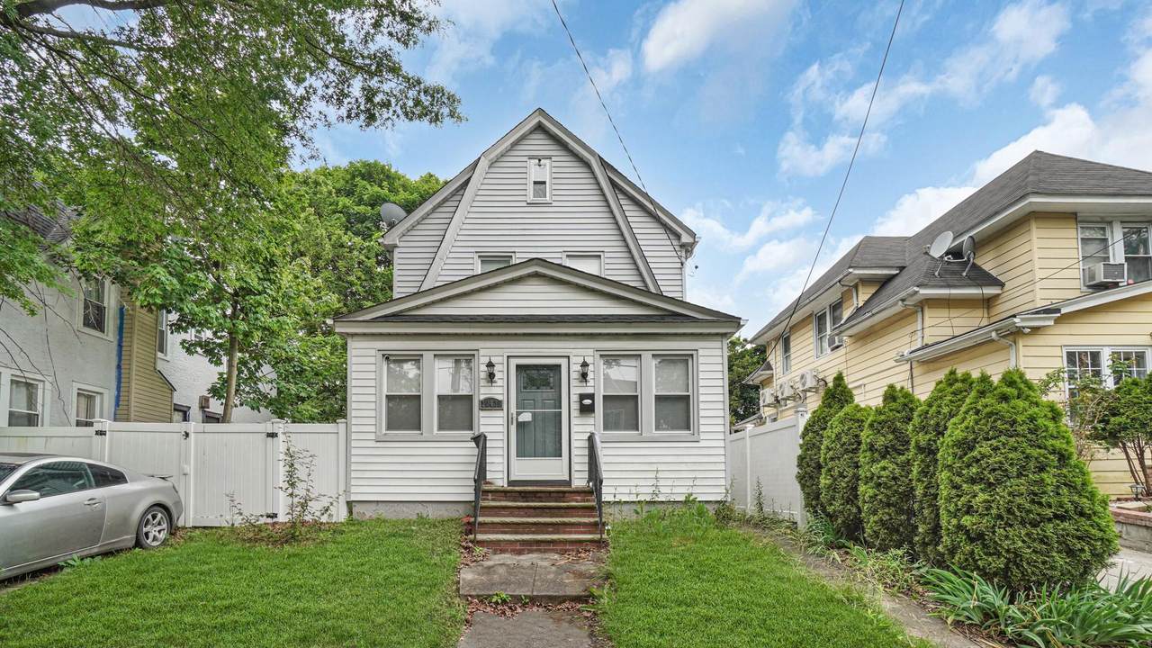 104-28 201 Street - Photo 1