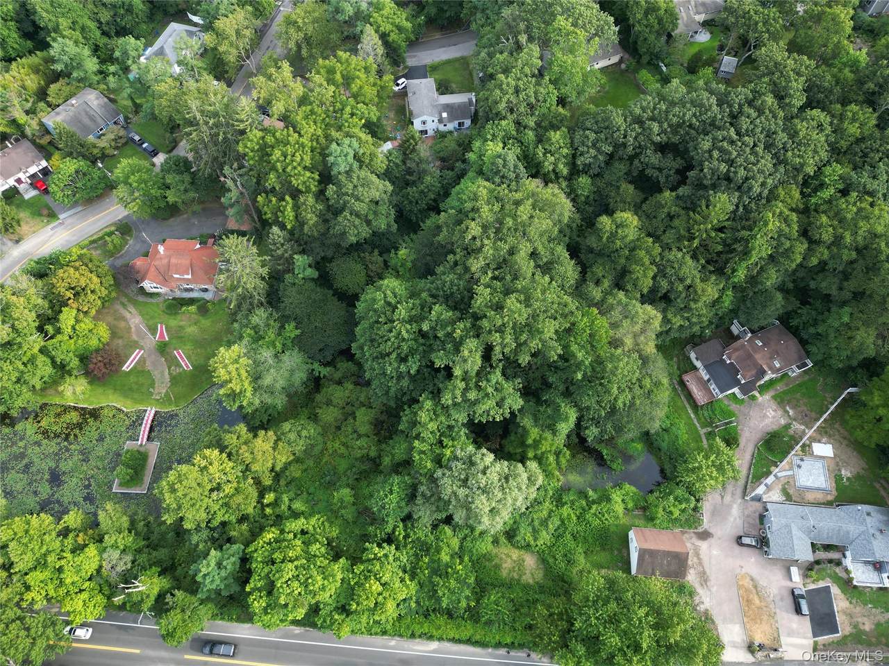  East Main St - Photo 1