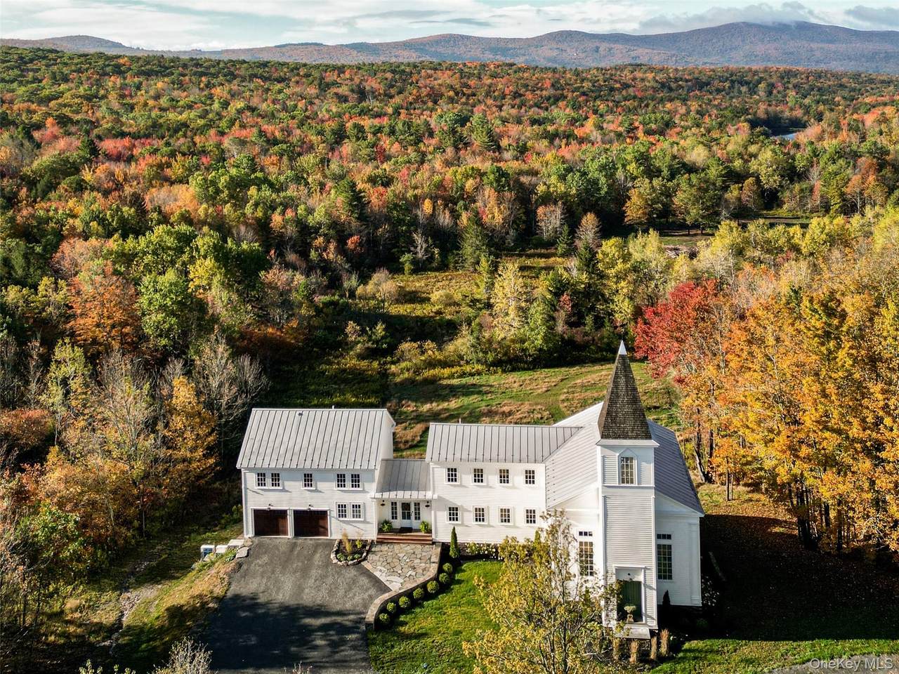 1174 Potter Mountain Road - Photo 1