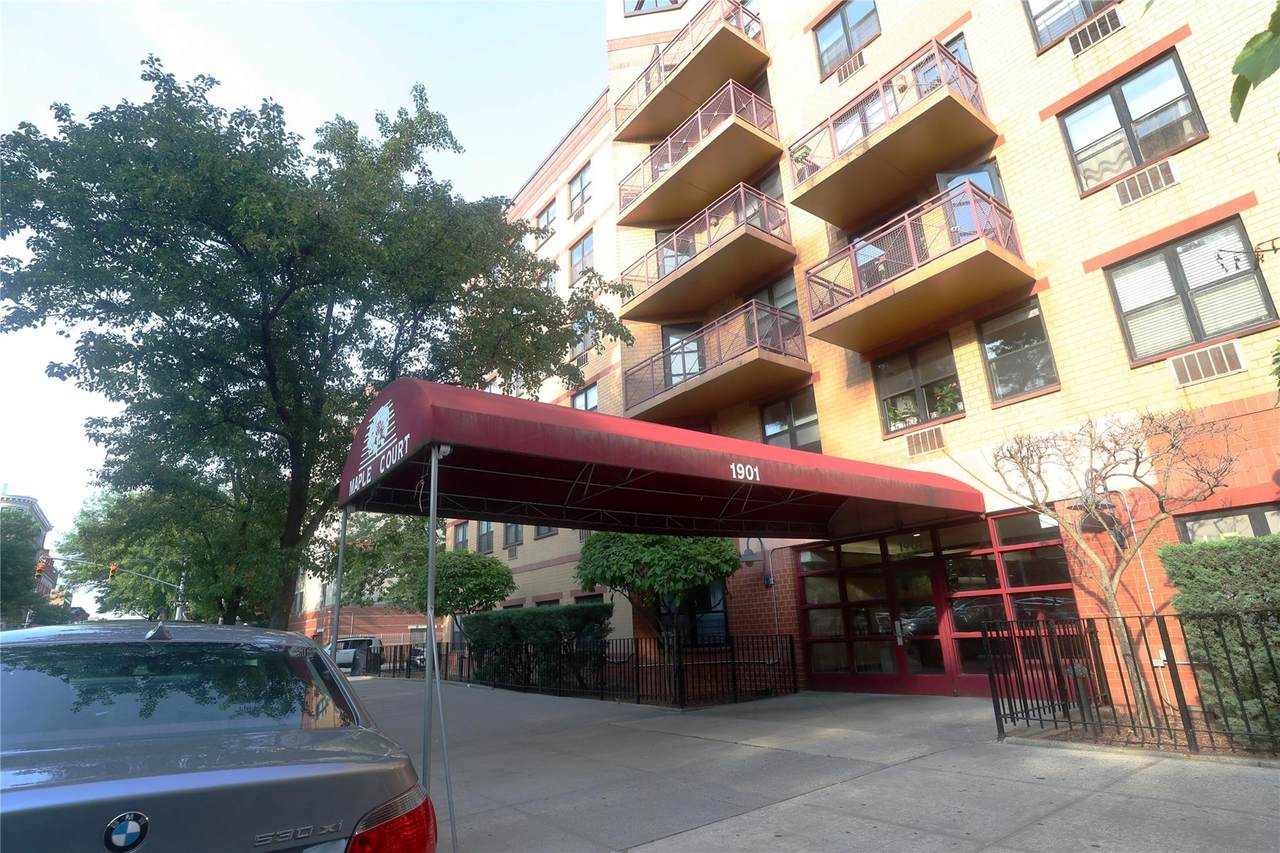 1901 Madison Avenue - Photo 1