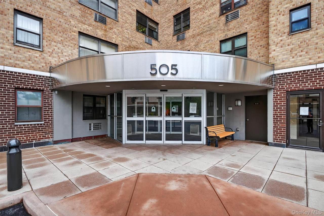 505 Central Avenue - Photo 1