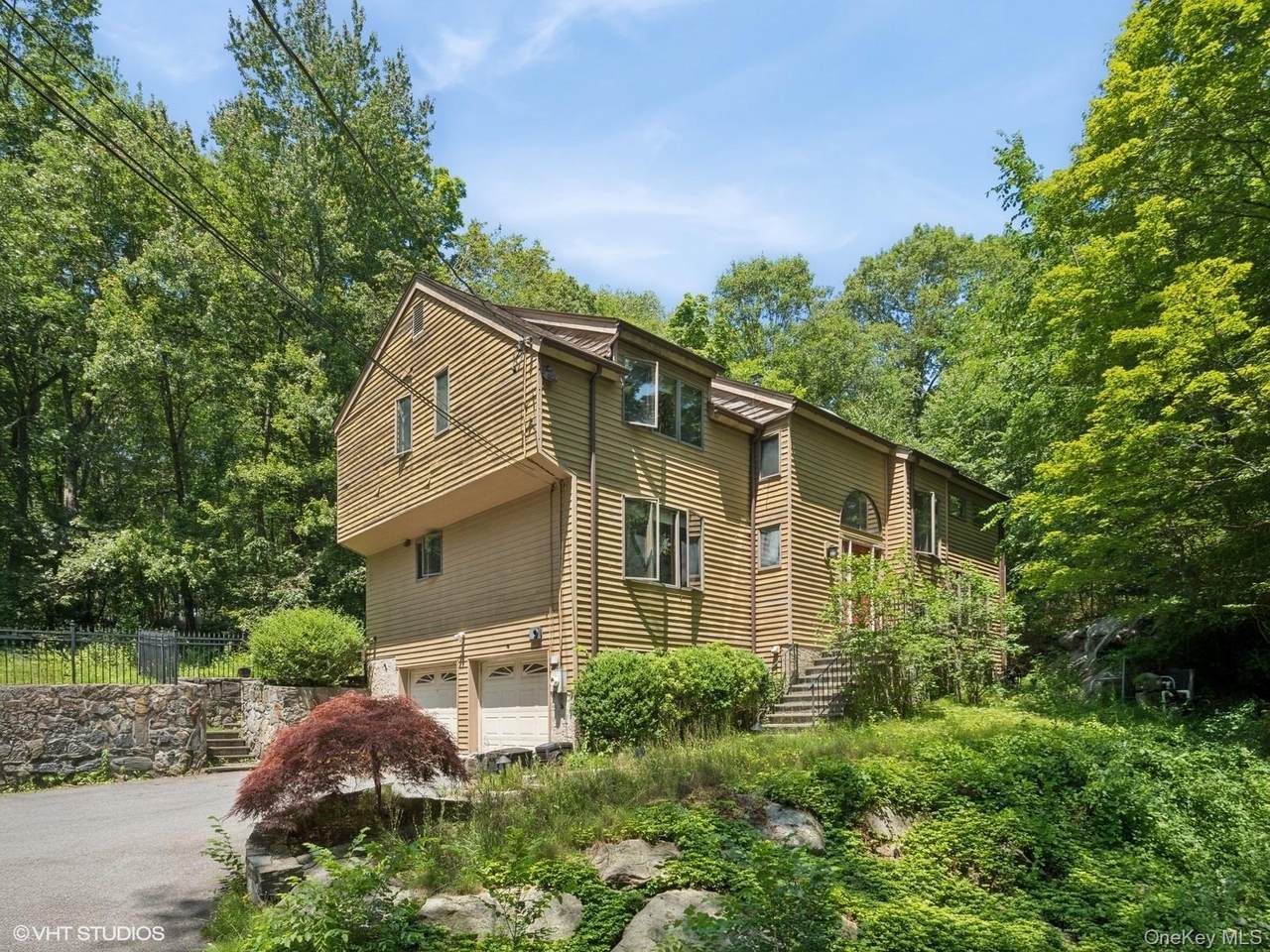 212 Elmwood Road - Photo 1