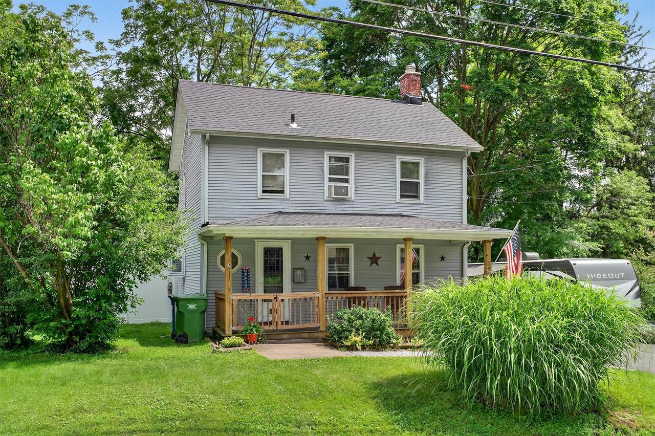95 Golden Hill Avenue - Photo 1