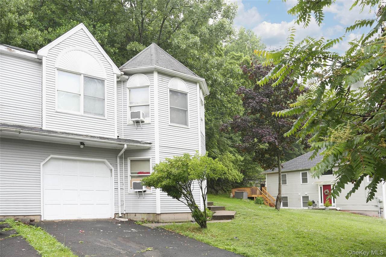 68 Hillside Avenue - Photo 1