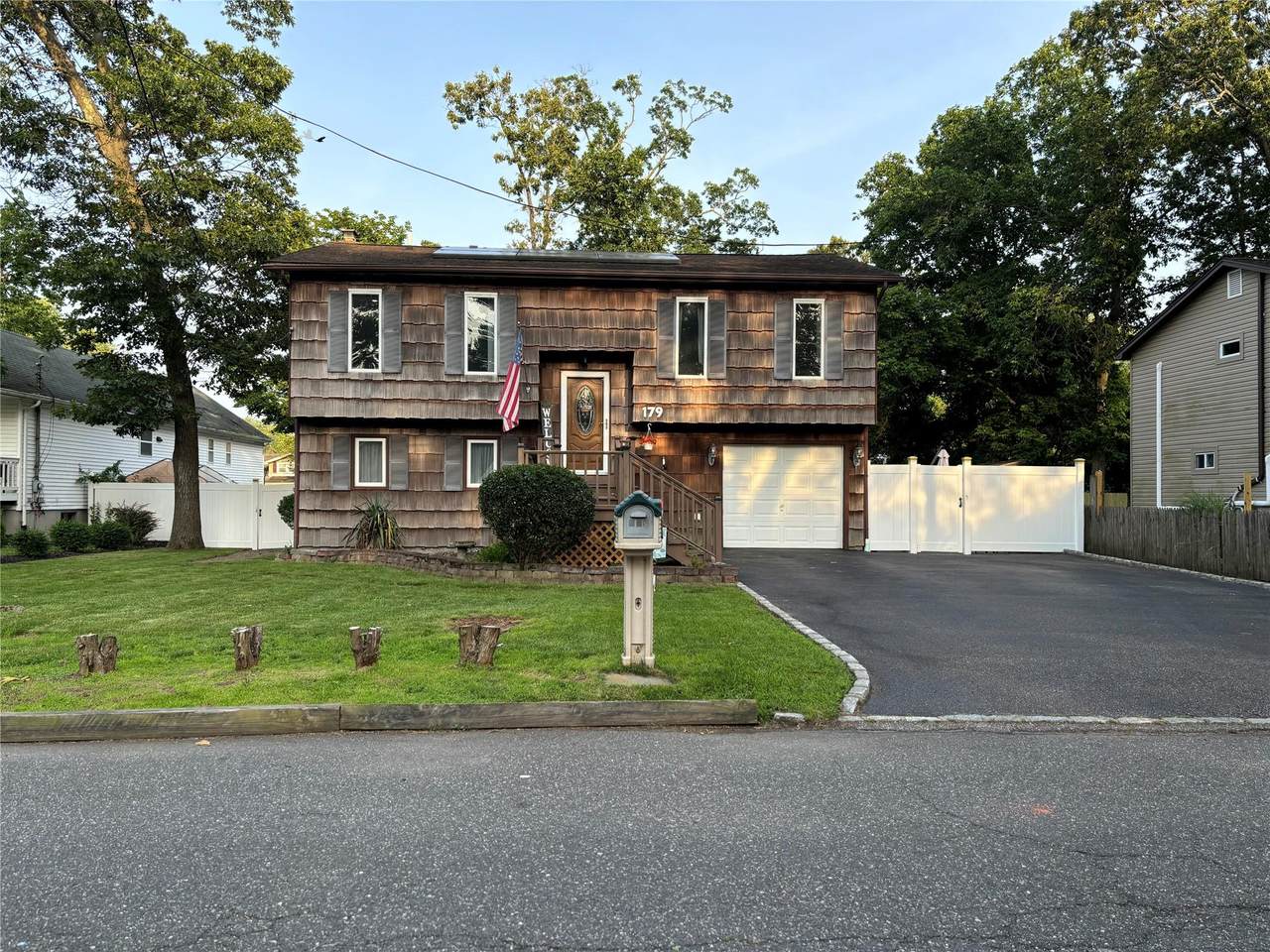 179 Clinton Avenue - Photo 1