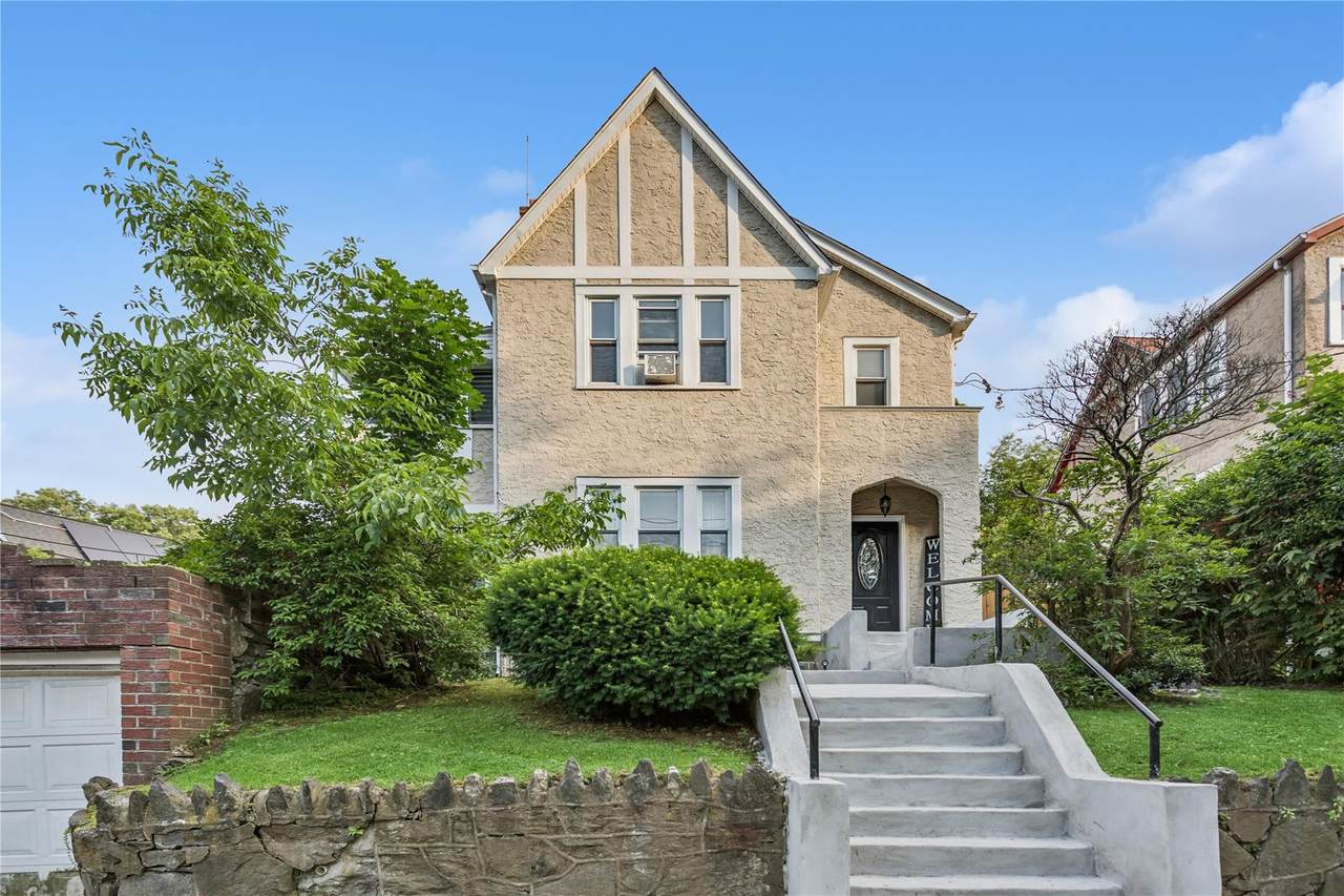 222 4th Street - Photo 1