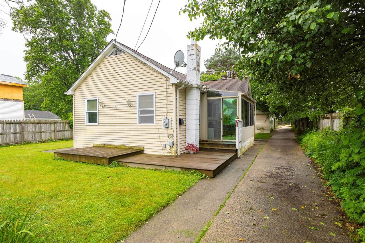 10 Tobacco Lane - Photo 1