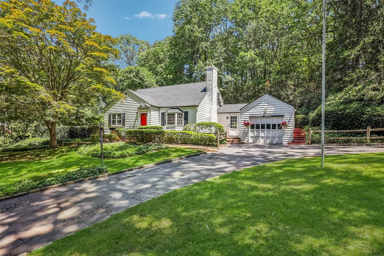 6 Cold Spring Lane - Photo 1